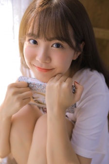 邬君梅